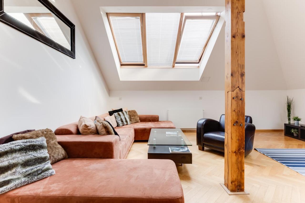 Jt'S Apartments Bilkova Str. 프라하 외부 사진