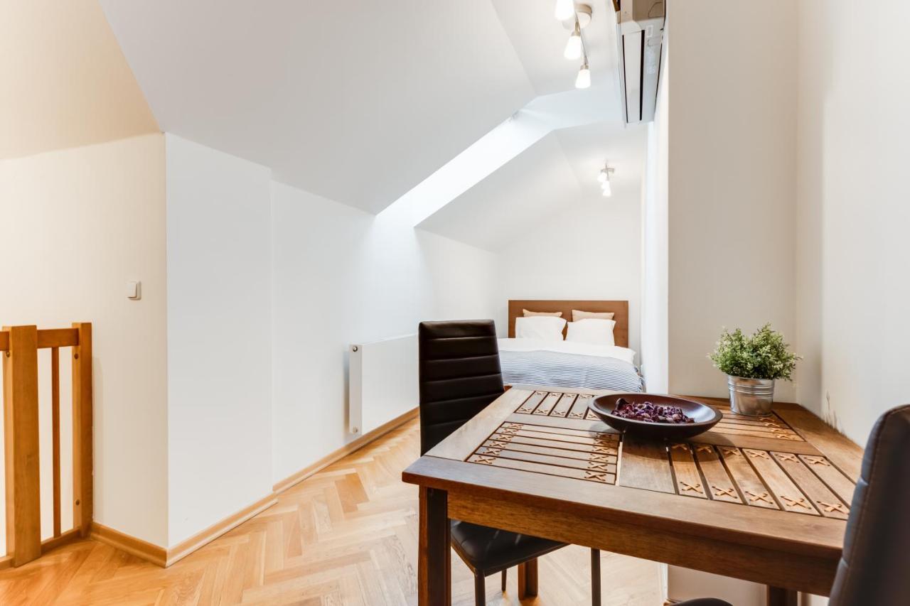 Jt'S Apartments Bilkova Str. 프라하 외부 사진