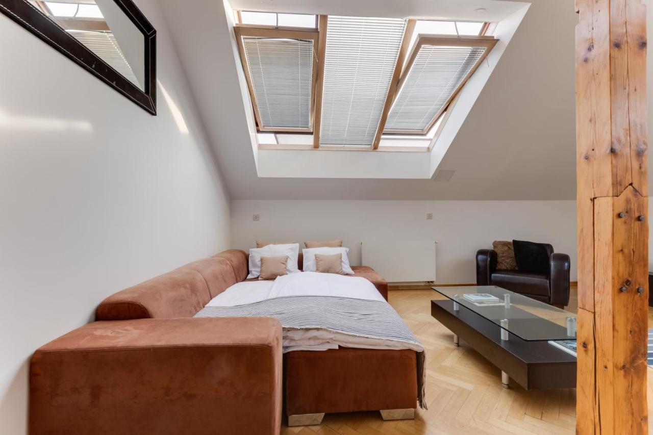 Jt'S Apartments Bilkova Str. 프라하 외부 사진