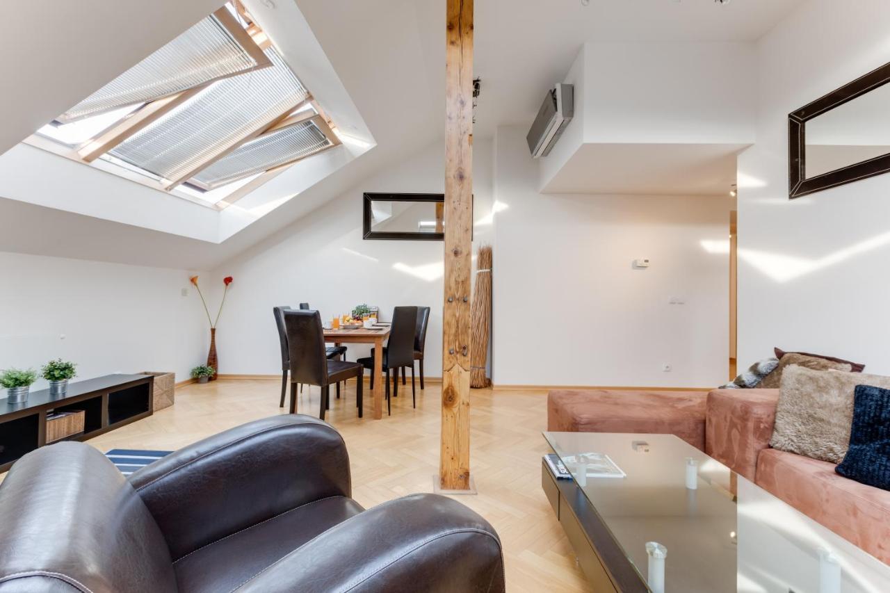 Jt'S Apartments Bilkova Str. 프라하 외부 사진