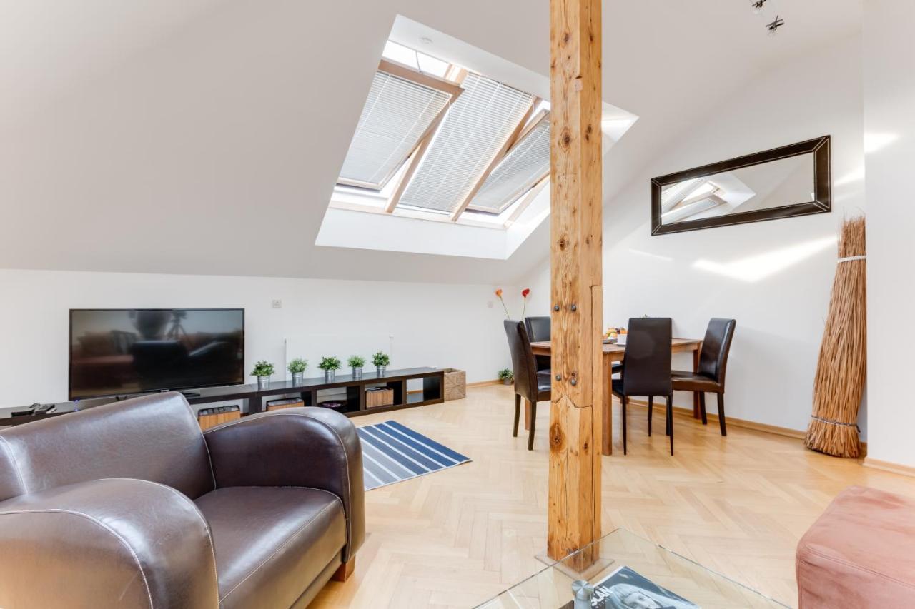 Jt'S Apartments Bilkova Str. 프라하 외부 사진