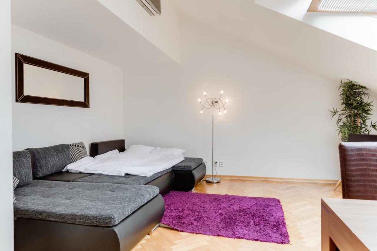 Jt'S Apartments Bilkova Str. 프라하 외부 사진