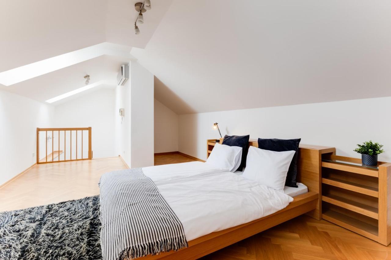 Jt'S Apartments Bilkova Str. 프라하 외부 사진